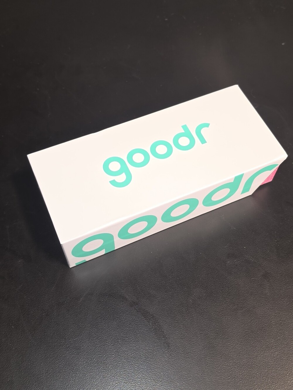 GOODR GLASSES - Picture 2 of 6